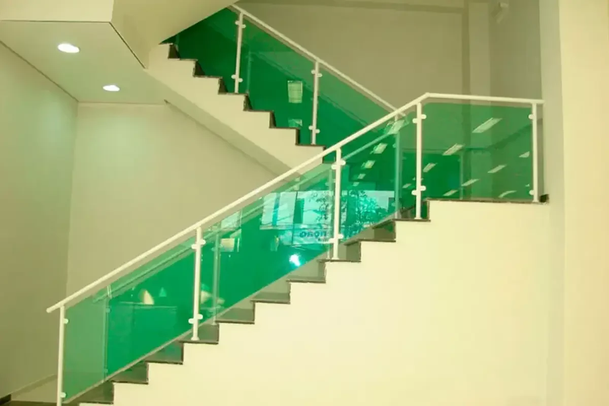 vidro-verde_corrimao